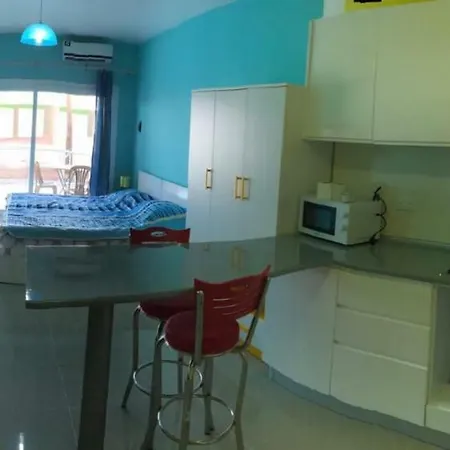 Long Ceaser Apartman *